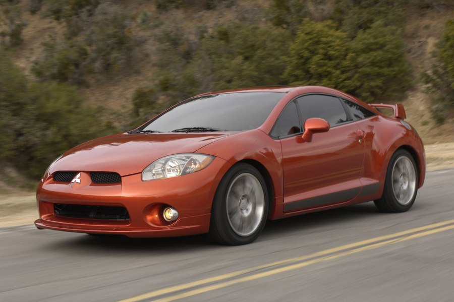 Mitsubishi Eclipse 5 поколение