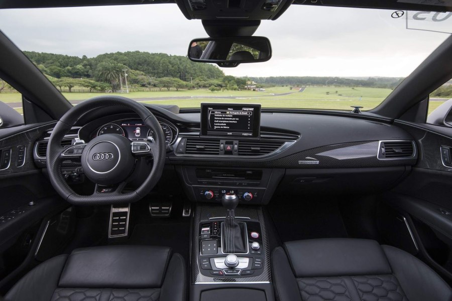 Ауди rs7 салон