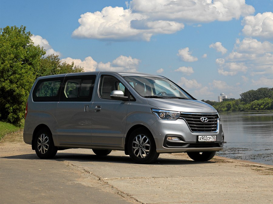 Hyundai h1 Starex салон
