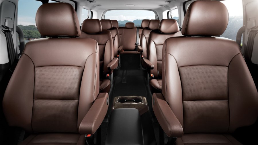 Hyundai h1 салон