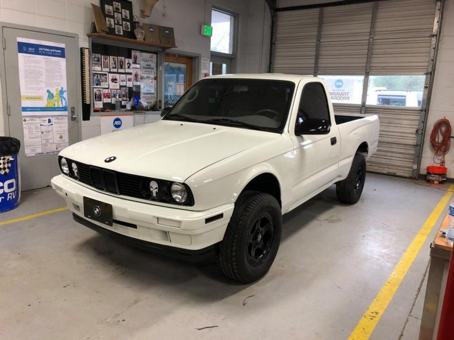 BMW пикап