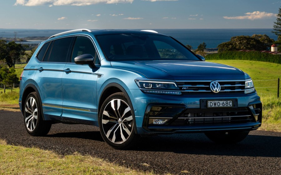 Volkswagen Touareg 2020 r line Black