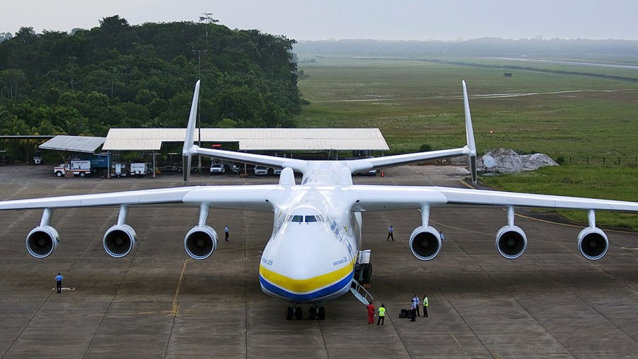 АН-225 Мрия