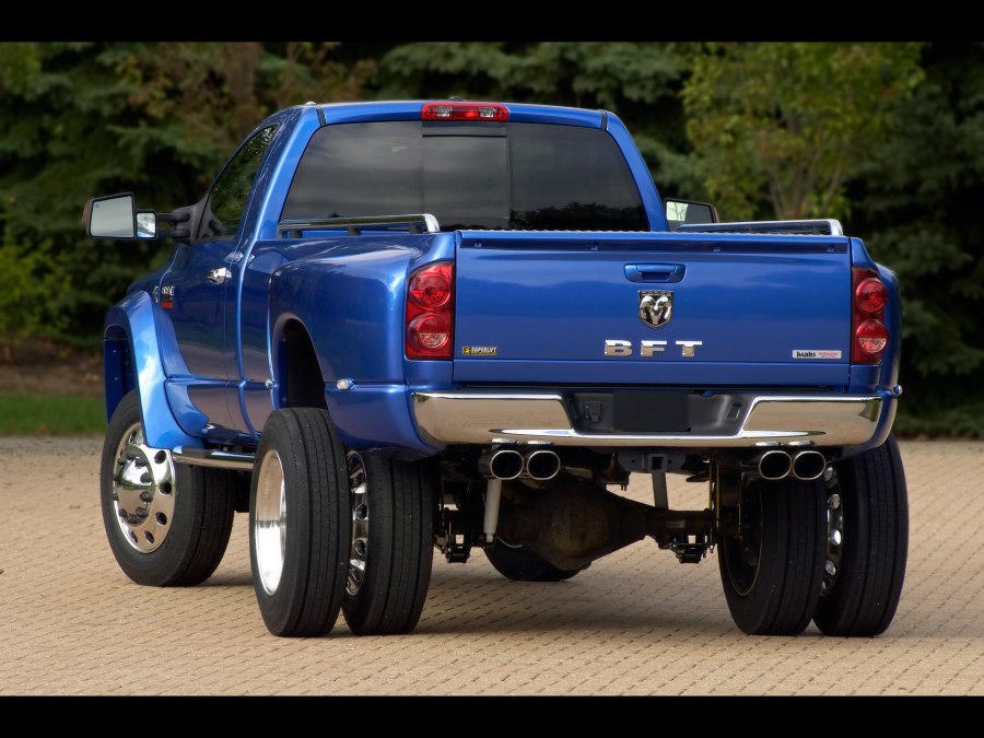 Dodge Ram спарка