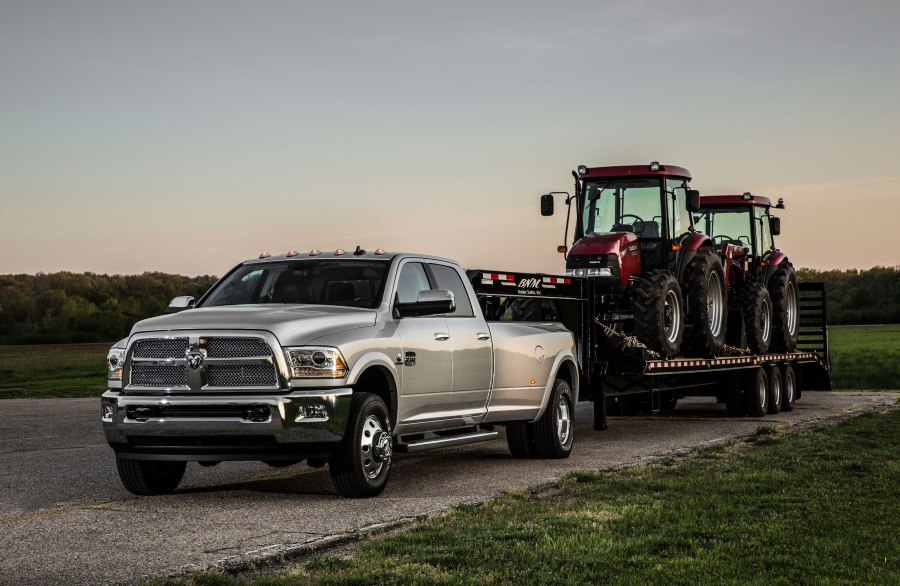 Dodge Ram 3500 Heavy Duty Mega Cab
