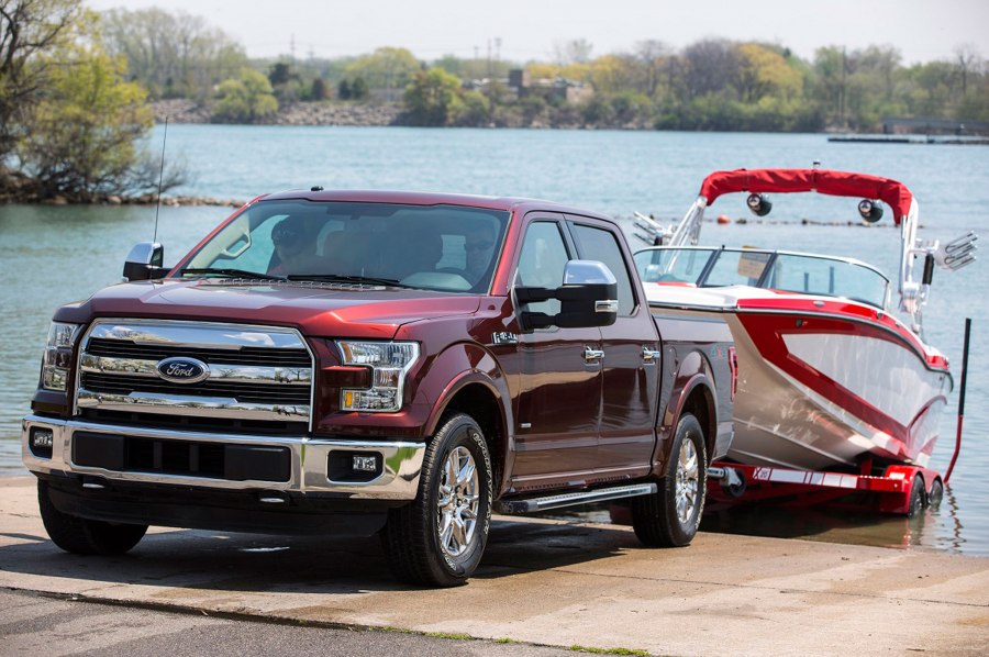 Ford f150 с прицепом