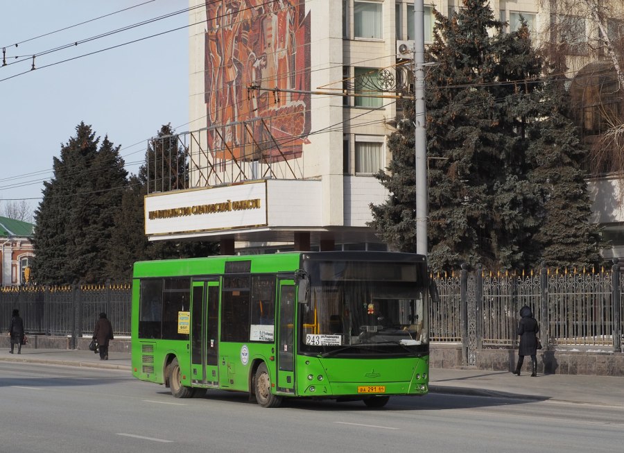 МАЗ 206 красный