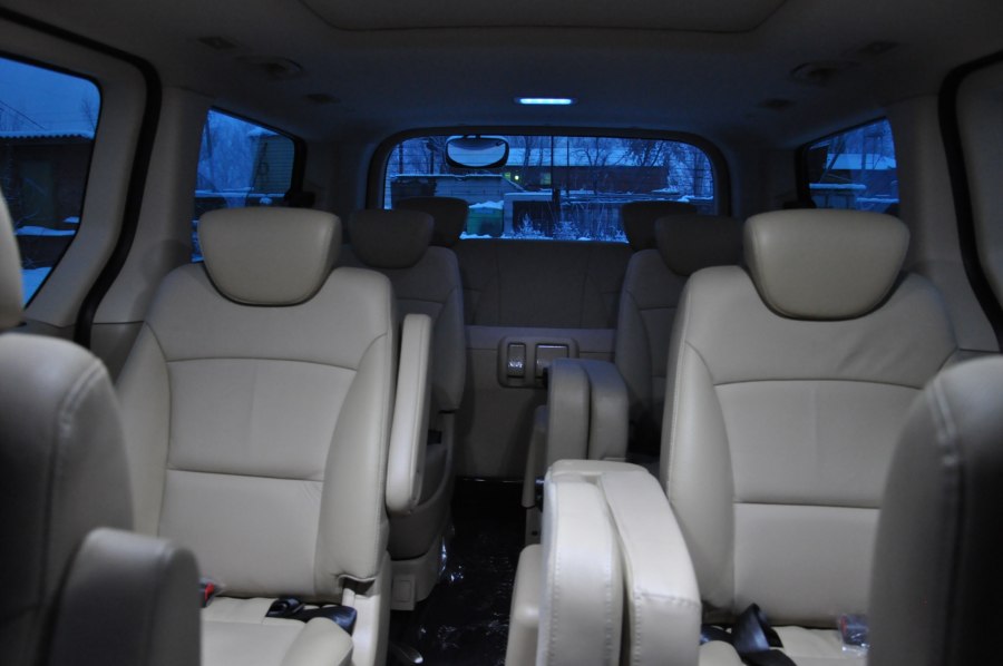 Hyundai Starex 2011 салон