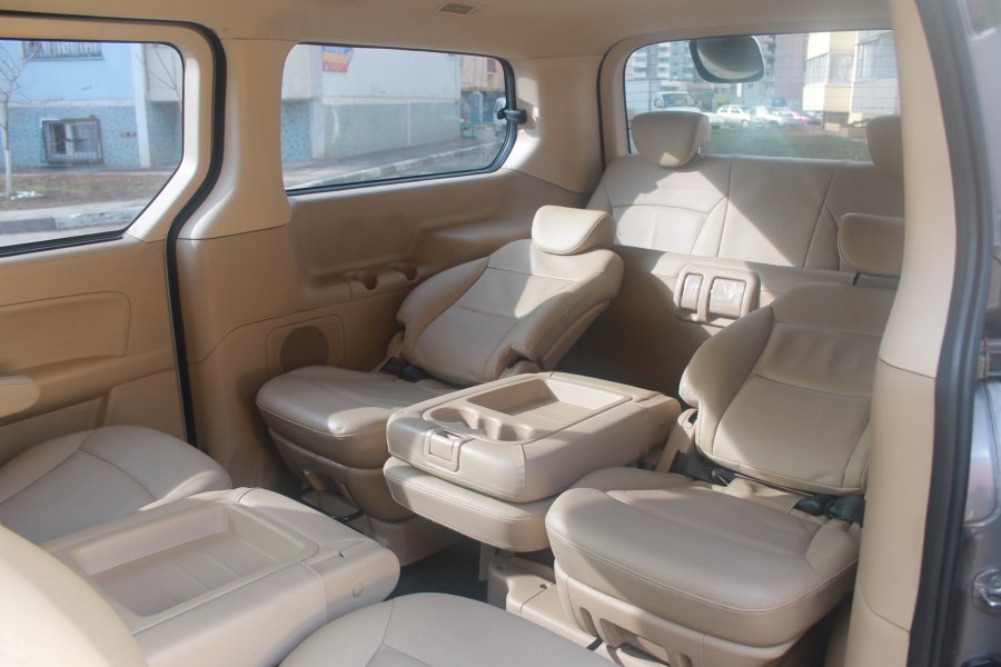 Hyundai Grand Starex 8 мест