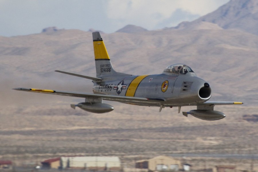 F-86d Sabre Dog