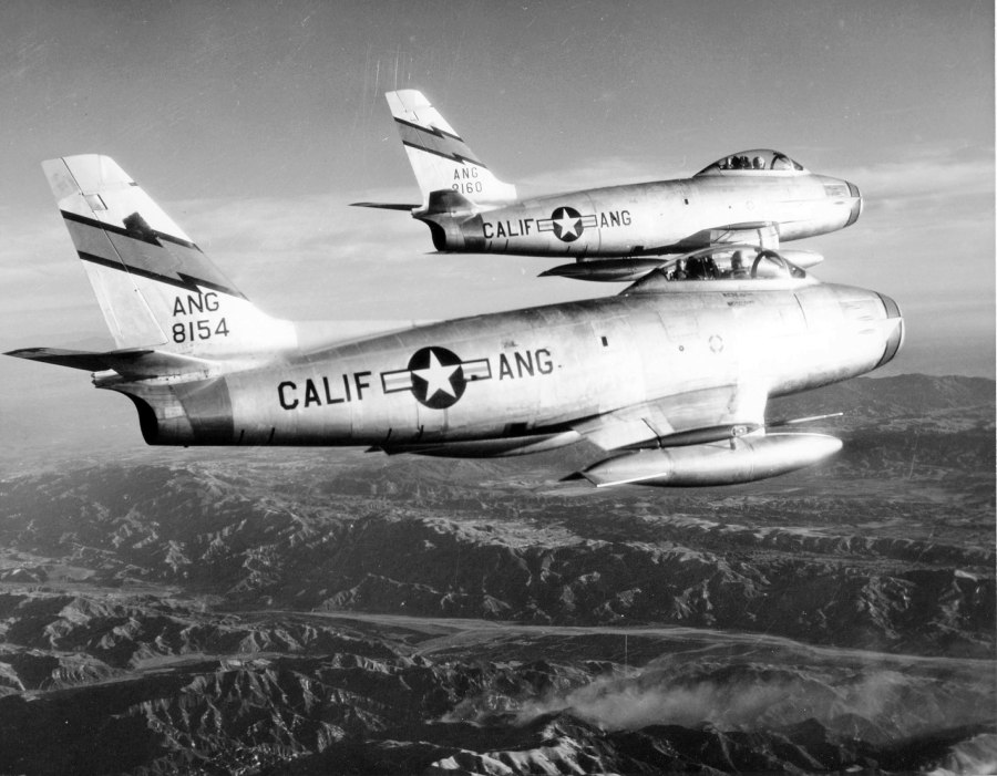 F-86 Сейбр