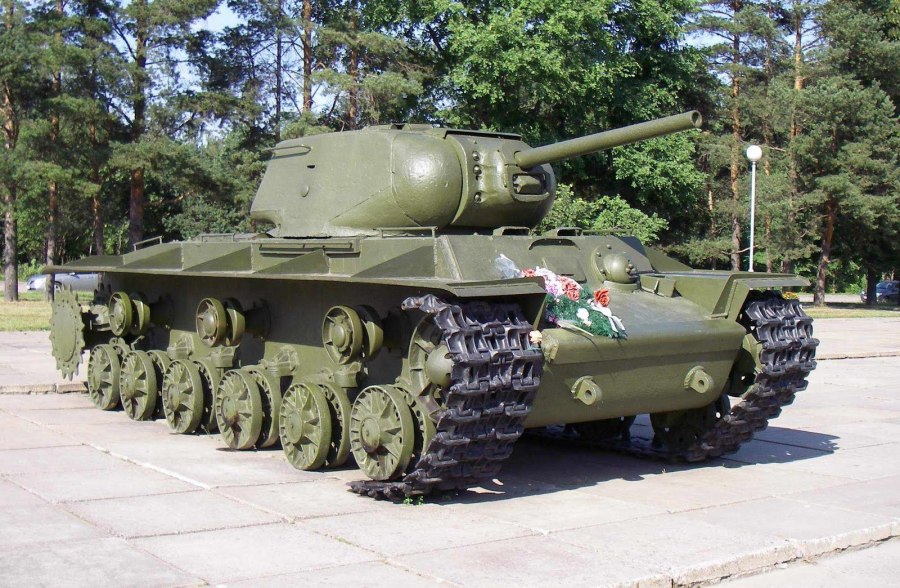 Танк кв-1с-152