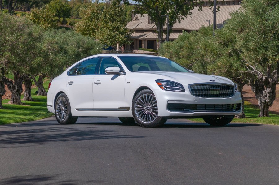 Седан Kia k900