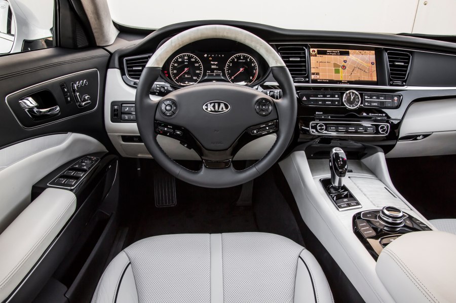 Kia k900 и k5