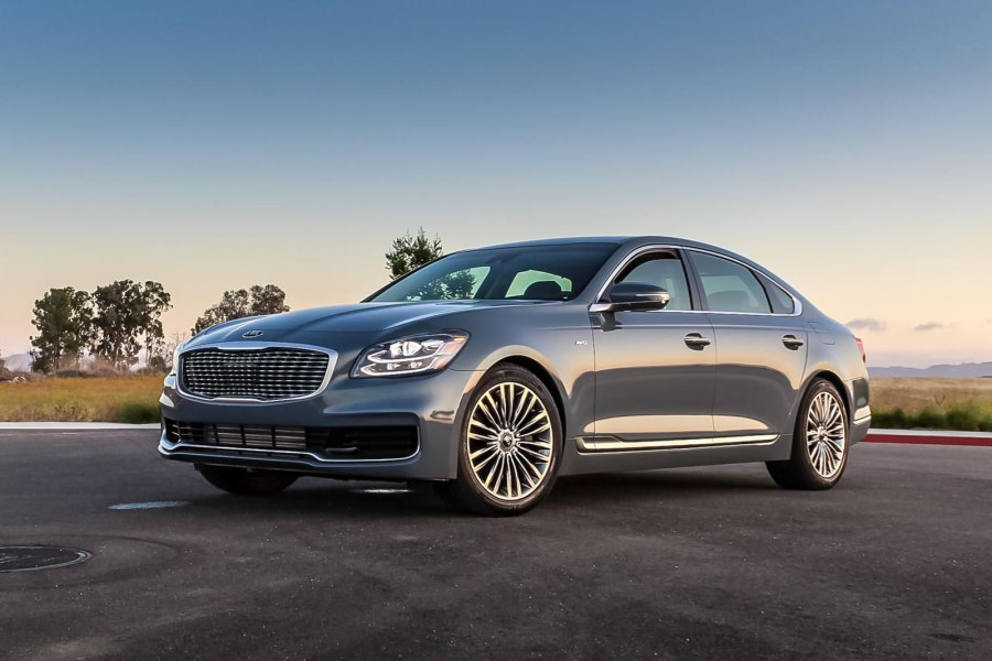 Новая Kia k900