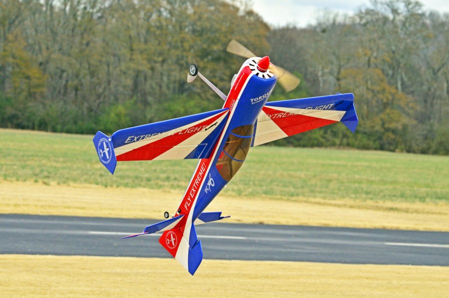 RC 3w Yak-54