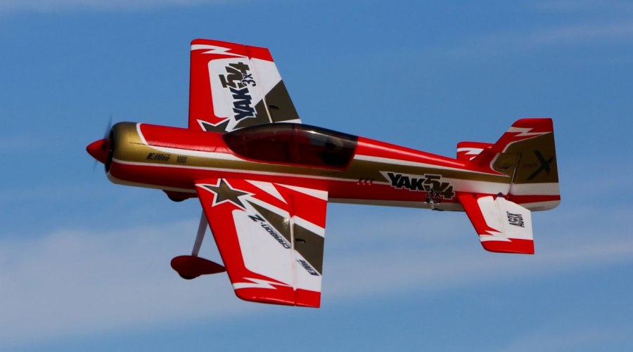 Yak-110 Jet-Powered Aerobatics