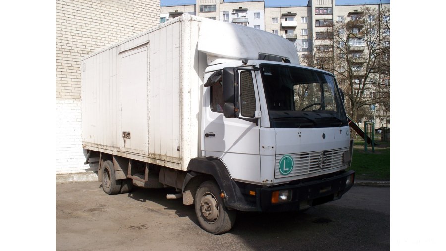 Мерседес бенц 814