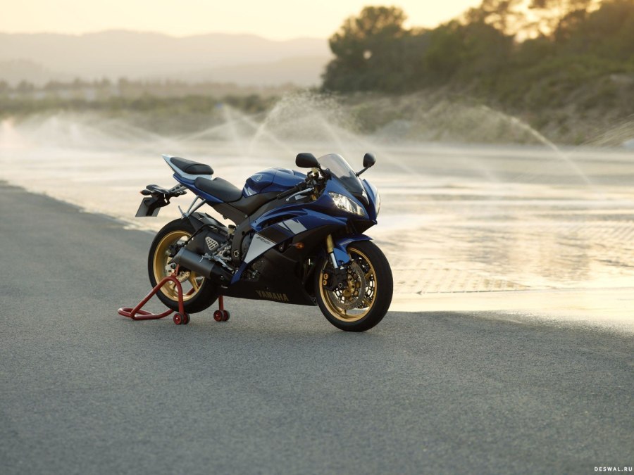 Honda cbr1000rr заставка