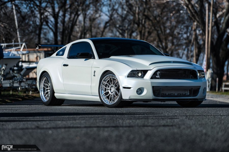 Ford Mustang Shelby gt500 White