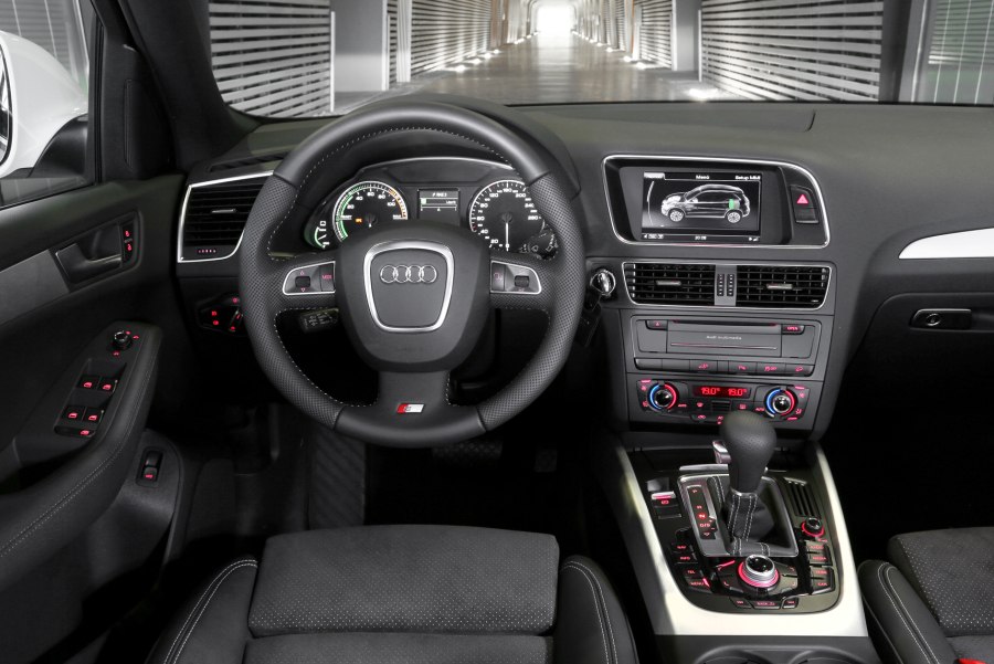 Audi q5 Hybrid Interior