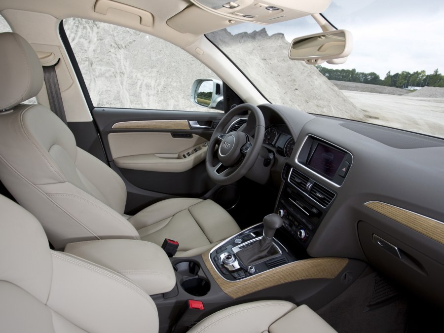 Audi q5 салон