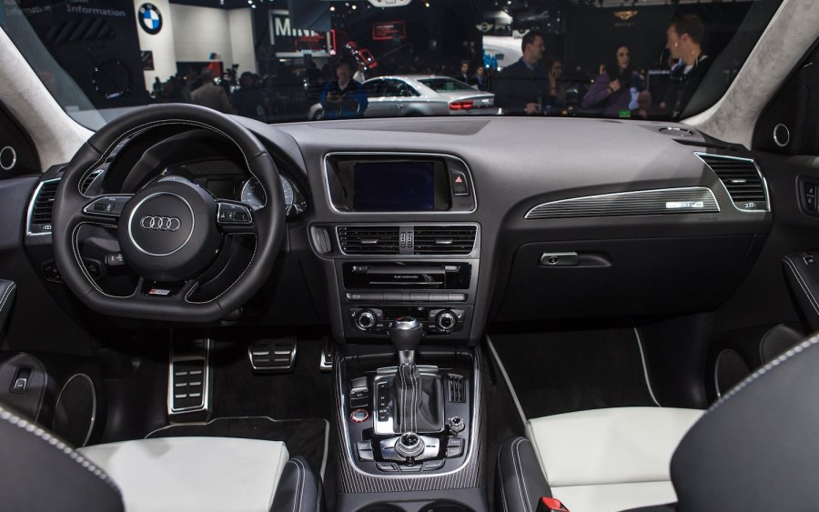 Audi q5 салон