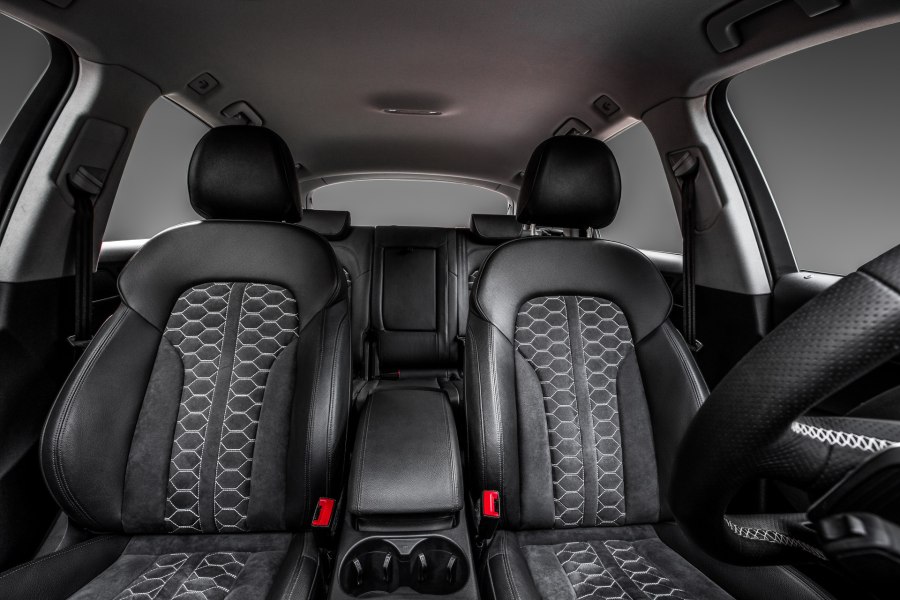 Audi q5 салон алькантара