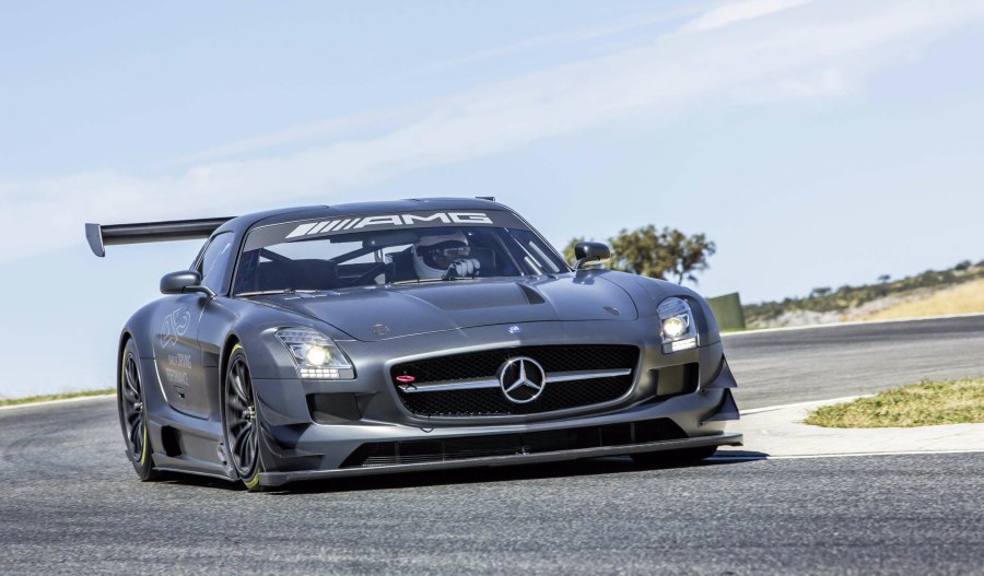 Mercedes SLS AMG