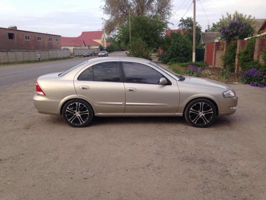 Nissan Almera g15 на 16 колесах