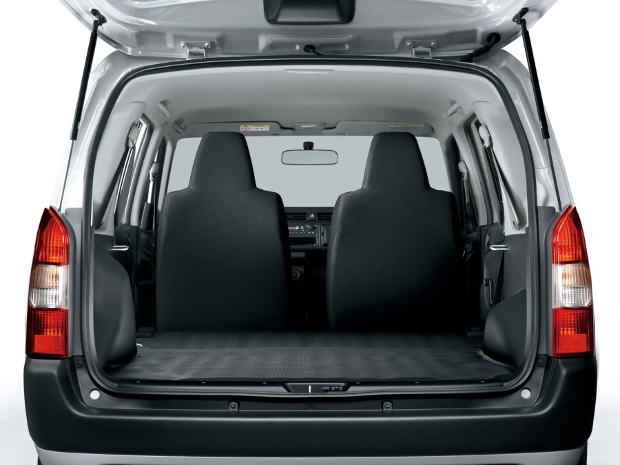 Toyota Probox van