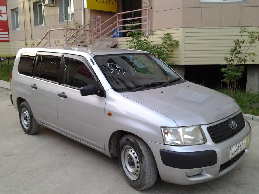 Toyota Probox 2010