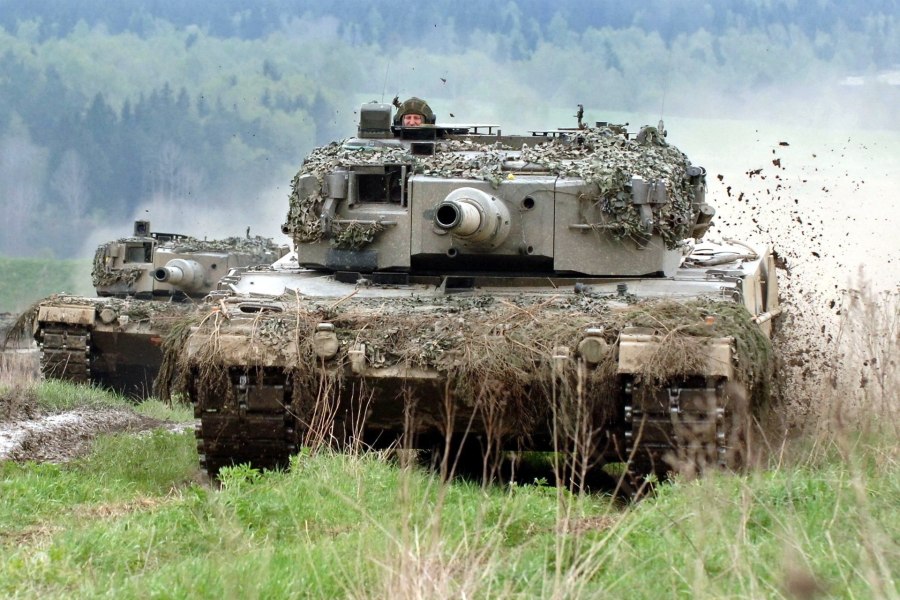 Танк т-80бвм