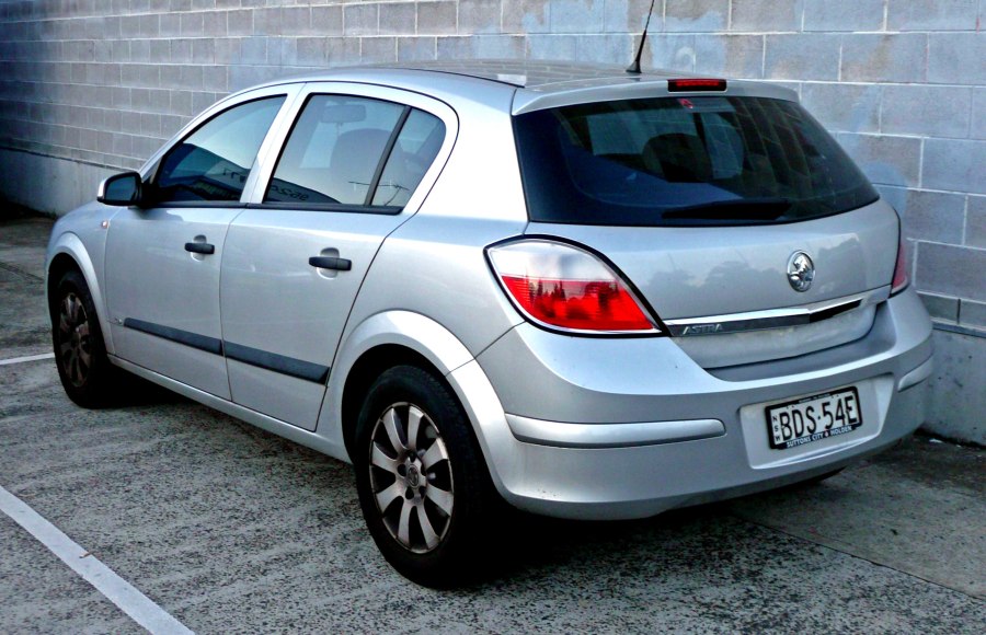 Opel Astra h (2004-2007)