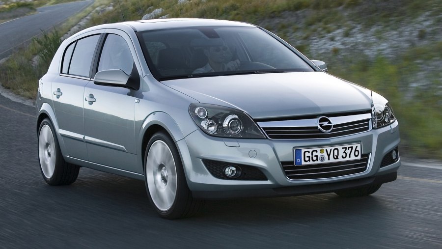 Opel Astra j 2007