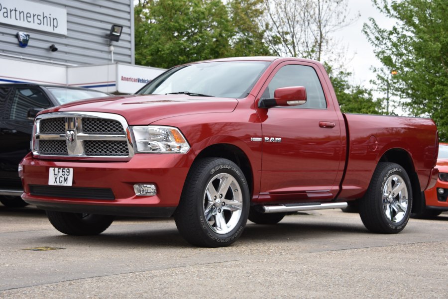 Dodge Ram 1500 черный