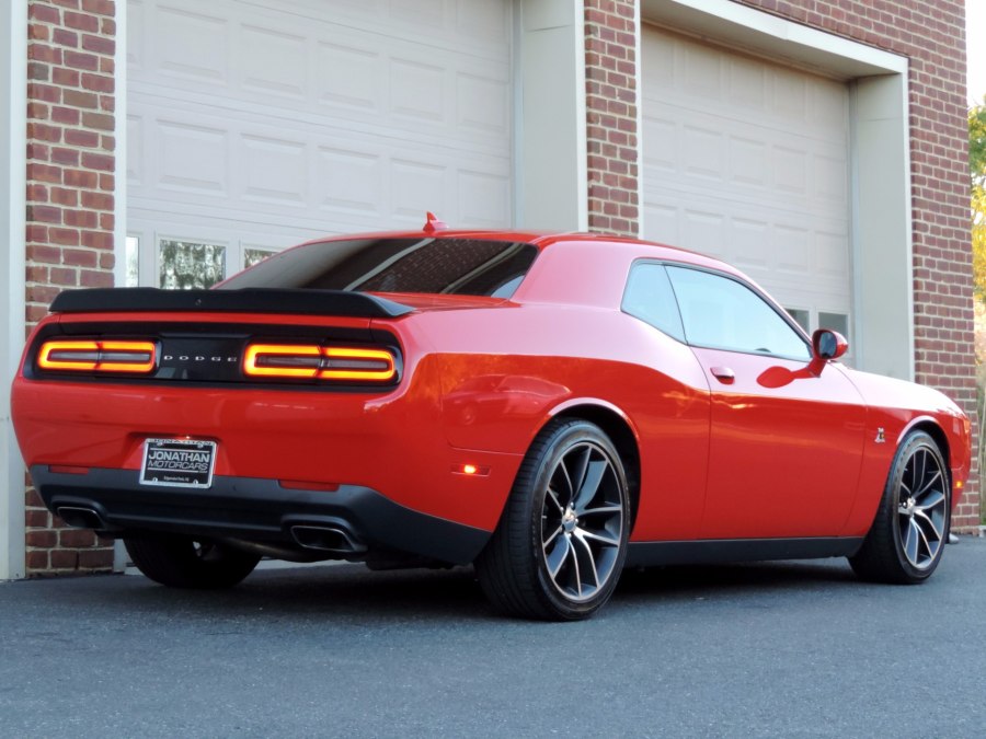 2015 Dodge Challenger r/t