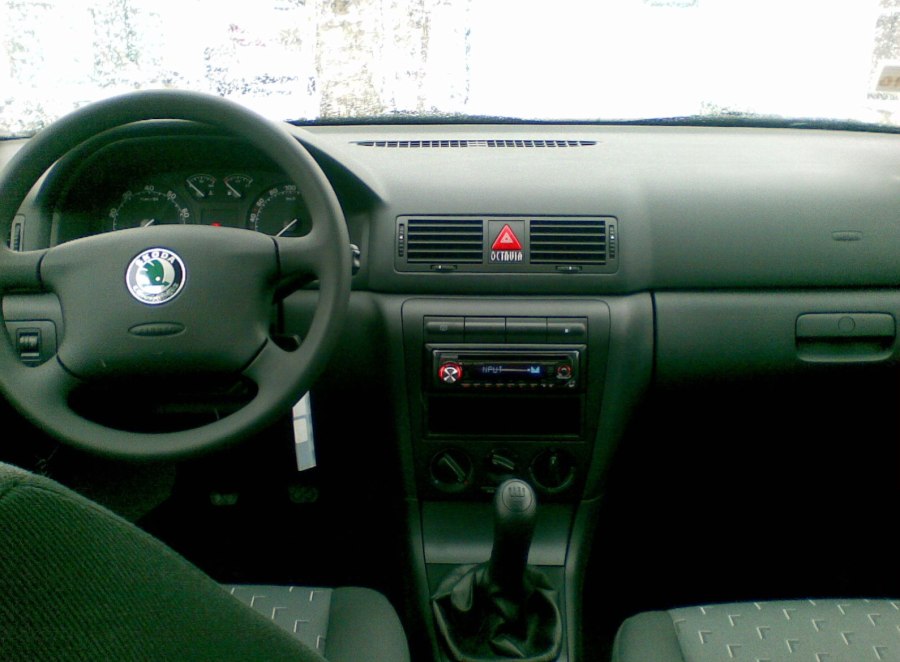 Octavia Tour 2007 салон