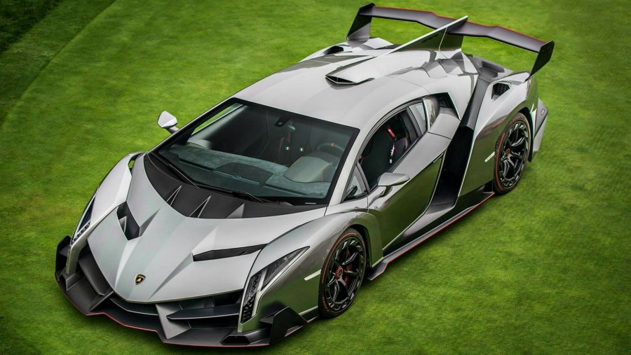 Lamborghini Aventador lp720-4