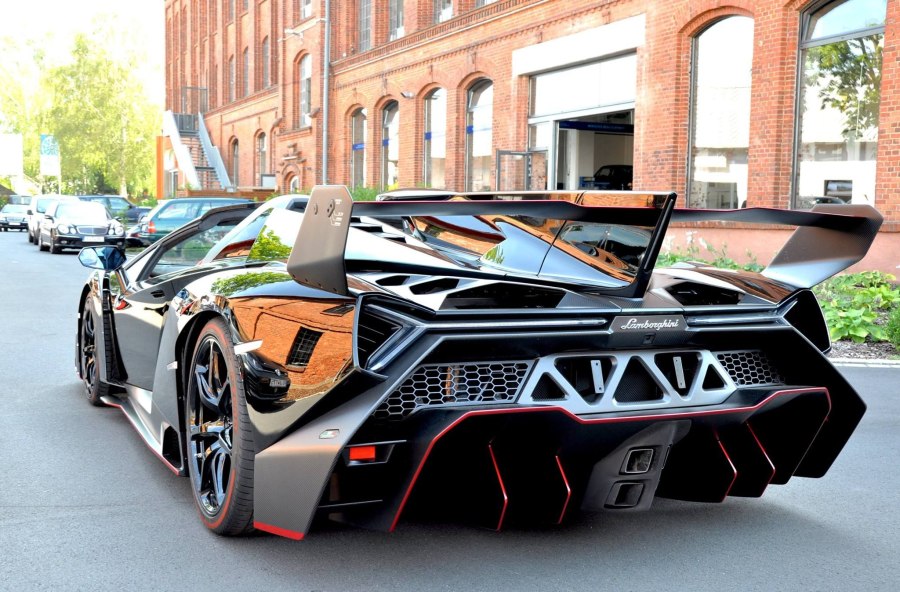 Lamborghini Aventador s 2017