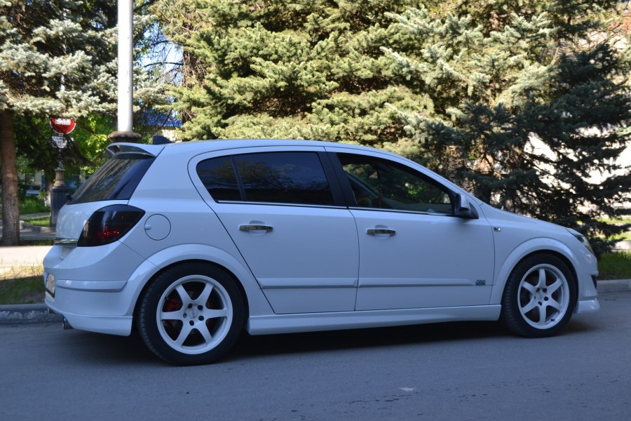 Opel Astra h OPC line