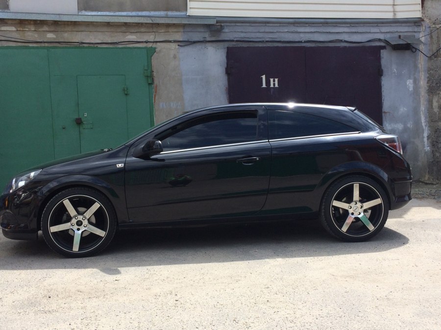 Opel Astra h GTC 19 колеса