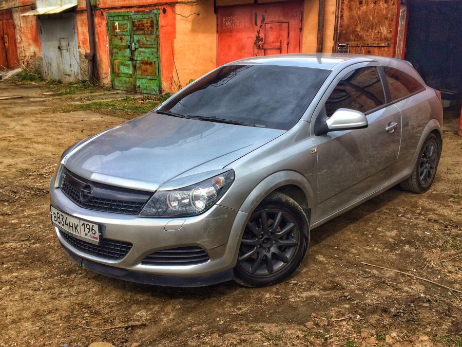 Opel Astra h GTC r16 диски