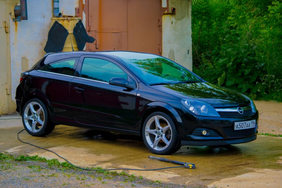 Astra h GTC r18