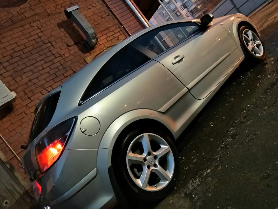 Opel Astra GTC H колеса