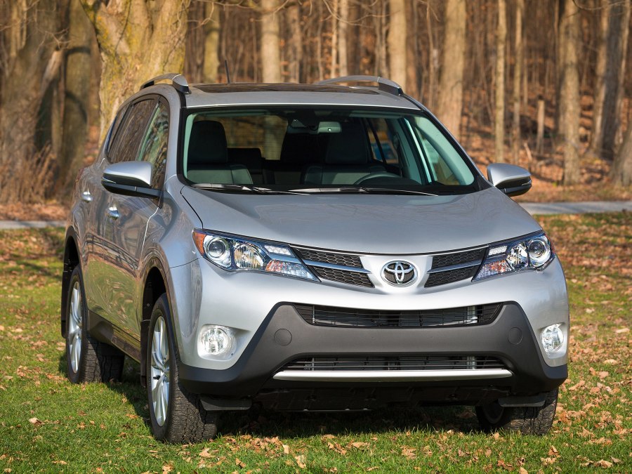 Тойота rav4 2014