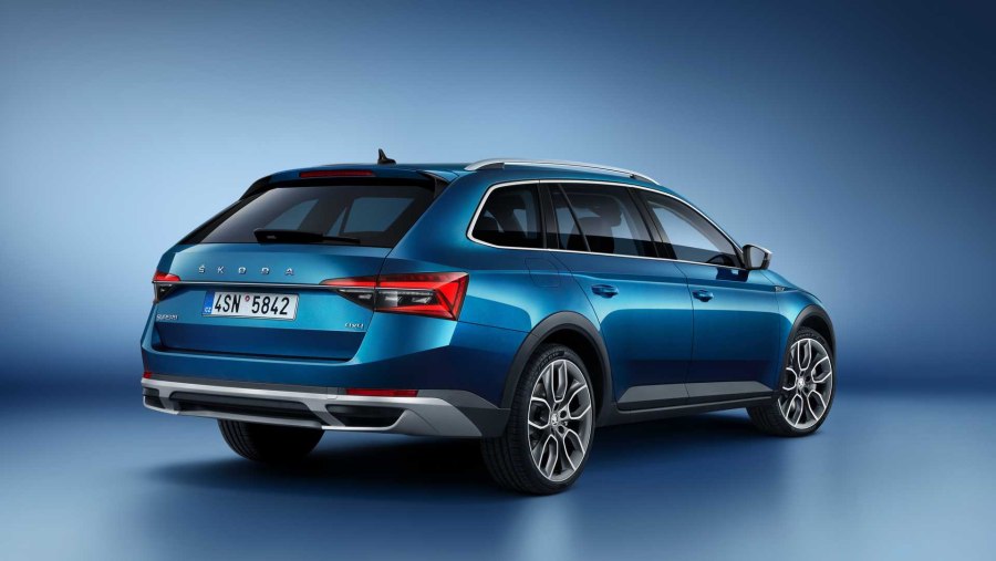 Škoda Superb универсал 2020