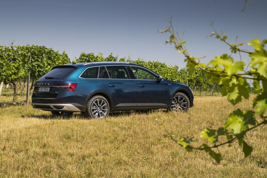 Skoda Superb Combi 4x4 Scout 2020