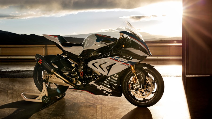BMW hp4 Race 2020