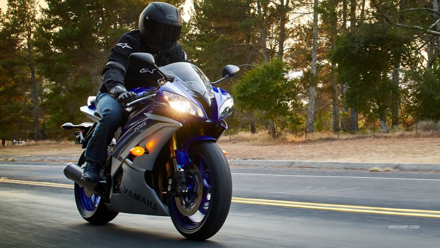 Aprilia rsv4